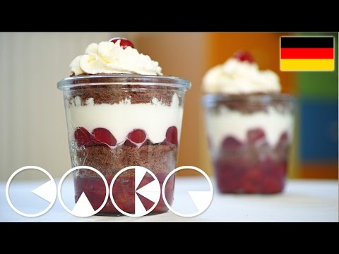 SCHWARZWÄLDER KIRSCHTORTE IM GLAS Rezept