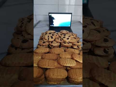 biskota qe zhduken ne 5 minuta.  #cake #fixha style #biskota #furre #embelsira . komento merr recete
