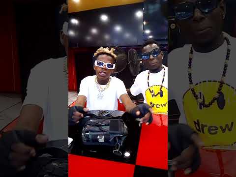 Voici la preuve que DJ Congélateur est reconnaissant envers ses bienfaiteurs