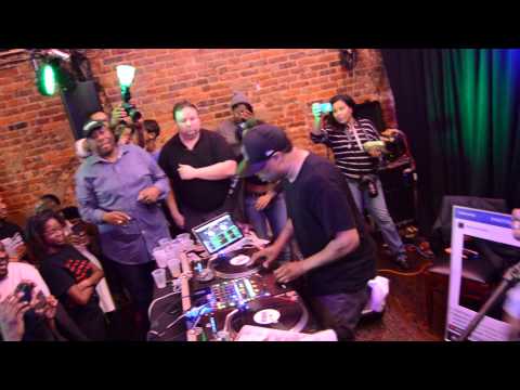 DJ Scratch (EPMD) and  DJ Bee Live at FM Backstage Norfolk, VA