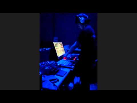 Dj Laz - Mami El Negro (BassBoost) By Vege