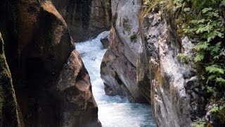 preview picture of video 'Wimbachklamm in der Ramsau bei Berchtesgaden von www.luftbild24.de.'