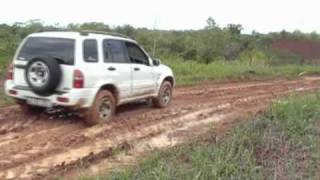 preview picture of video 'Grand Vitara Offroad Part 2'
