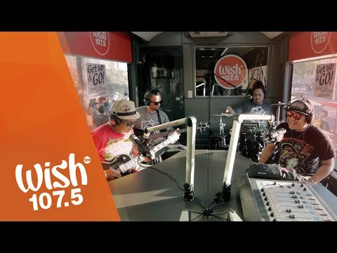 Siakol performs "Bakit Ba" LIVE on Wish 107.5 Bus