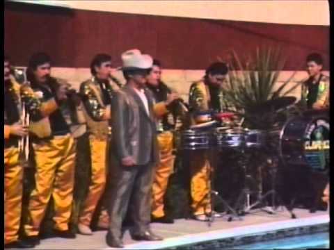 RECORDANDO A ''EL GALLO DE LA SIERRA'' ''ADAN SANCHEZ'' CON SUS AMIGOS