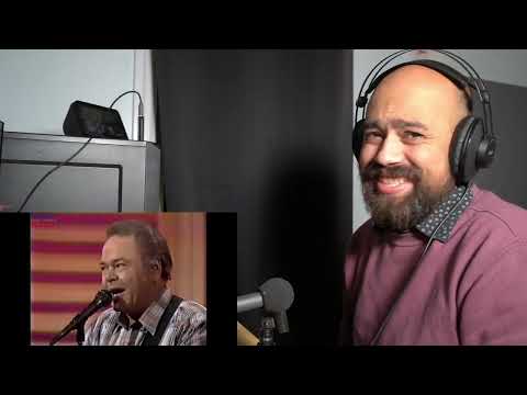 Roy Clark Reaction: Classical Guitarist react to Roy Clark and Johnny Cash Folsom Prison Blues