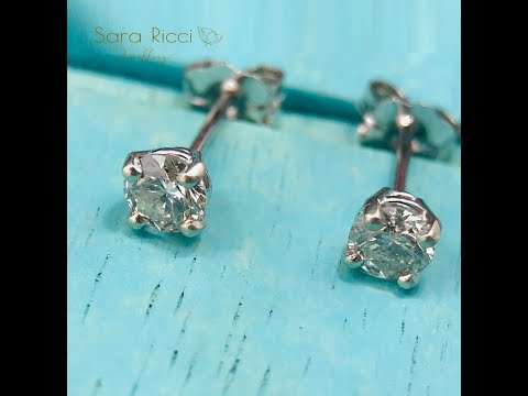 Fantastic 14 karat White Gold 4mm SI1 2, I K enhanced Stud Earrings