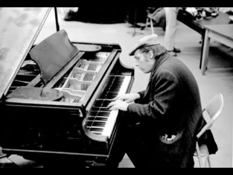 Glenn Gould plays Chopin Piano Sonata No. 3 in B minor Op.58