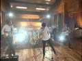 The Kooks - Sofa Song (AOL SESSION)