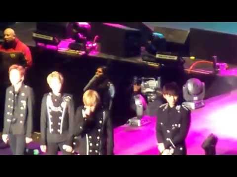 140820 140820 HIGH KICK IN PERU- TEEN TOP - The Back of My Hand Brushes Against Yours