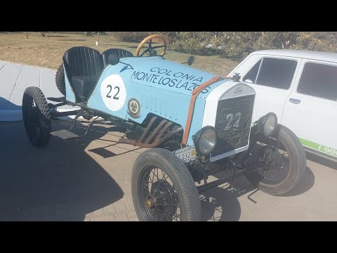ford t en exhibición de autos clásicos en rally de silvio pellico cordoba 13 y 14 de julio 2024