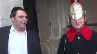 Yeshiva guy gets palace guard to smile!