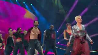 Pink - Blow Me (One Last Kiss) - P!NK Beautiful Trauma Tour - Indianapolis March 17, 2018