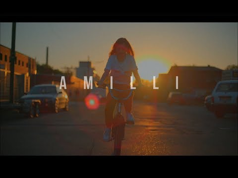 download lagu mp3 mp4 Amilli Rarri Lyrics, download lagu Amilli Rarri Lyrics gratis, unduh video klip Amilli Rarri Lyrics