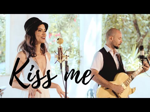 video cover 1 fornecedor: Casaleão Música