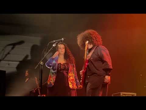 Jadsa + Tulipa Ruiz - É @ Itaú Cultural, 01/06/2024