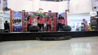 preview picture of video 'Glitter Beat - Girl dance (oneline production ) @city mall .AVI'