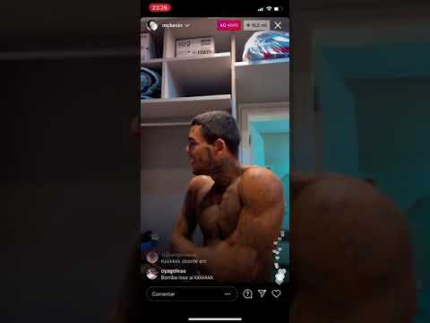 MC KEVIN ZOANDO SUA ESPOSA EM LIVE | MOSTRA SEU GUARDA ROUPA DIZENDO QUE VAI DOAR UMA TV PARA FÃ