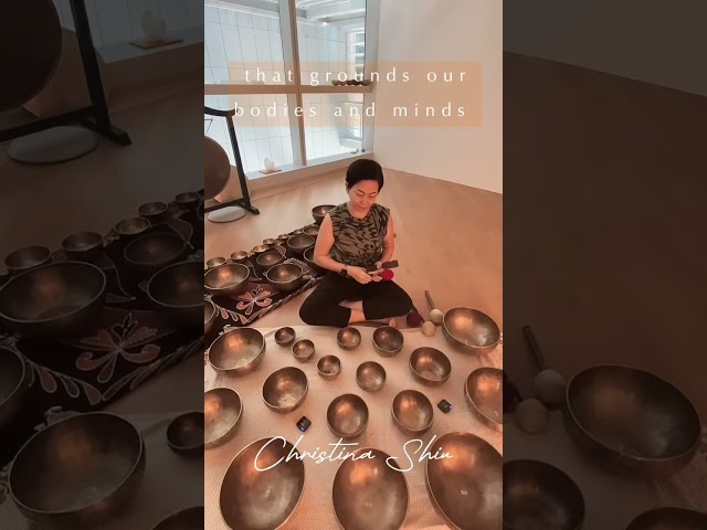 Vídeo relacionado con Set Of 3 Handmade Brass Singing Bowls - Largest 125mm