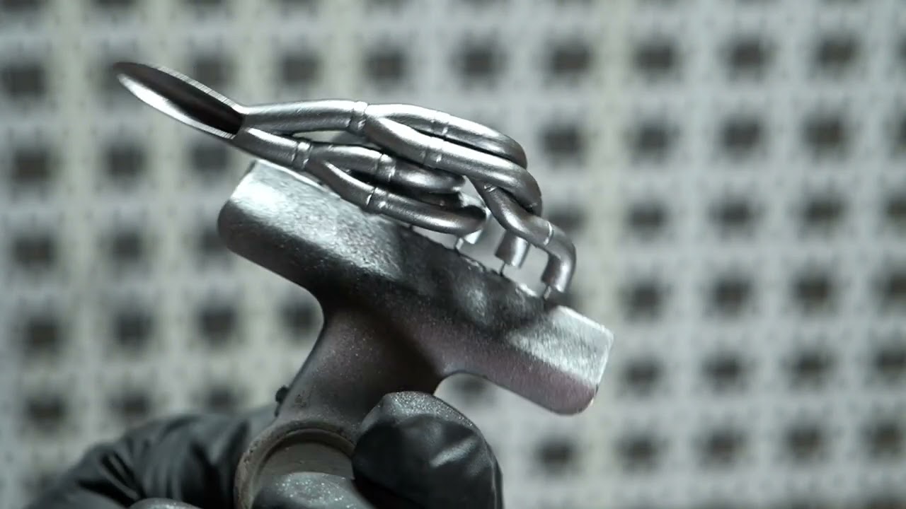 McLaren Honda MP4/6  Part12【 TAMIYA 1/12 scale 】エキマニを塗装します。Paint the exhaust manifold.