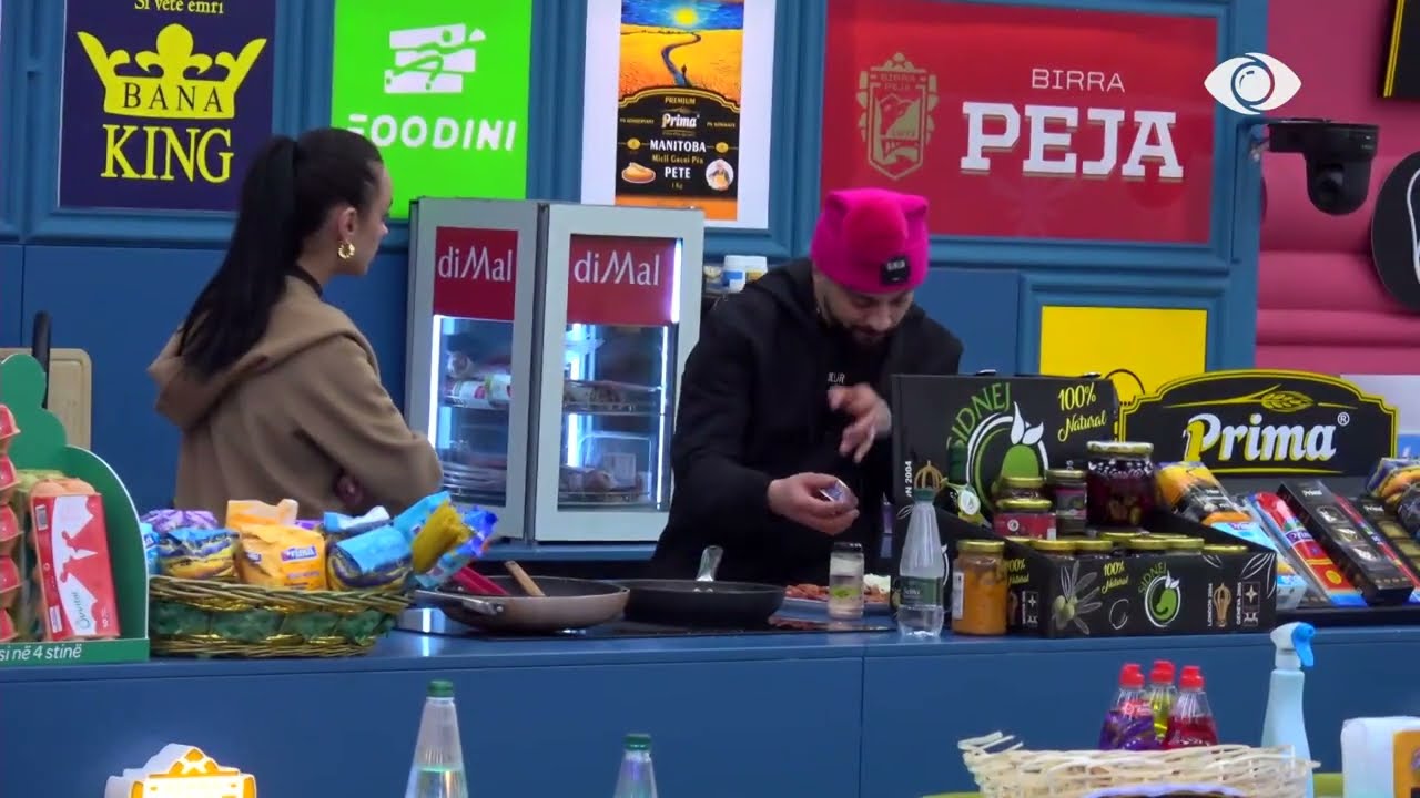 Po të lutem që të flasim pak/ Egli i drejtohet Gjestit: Vetëm 10 minuta