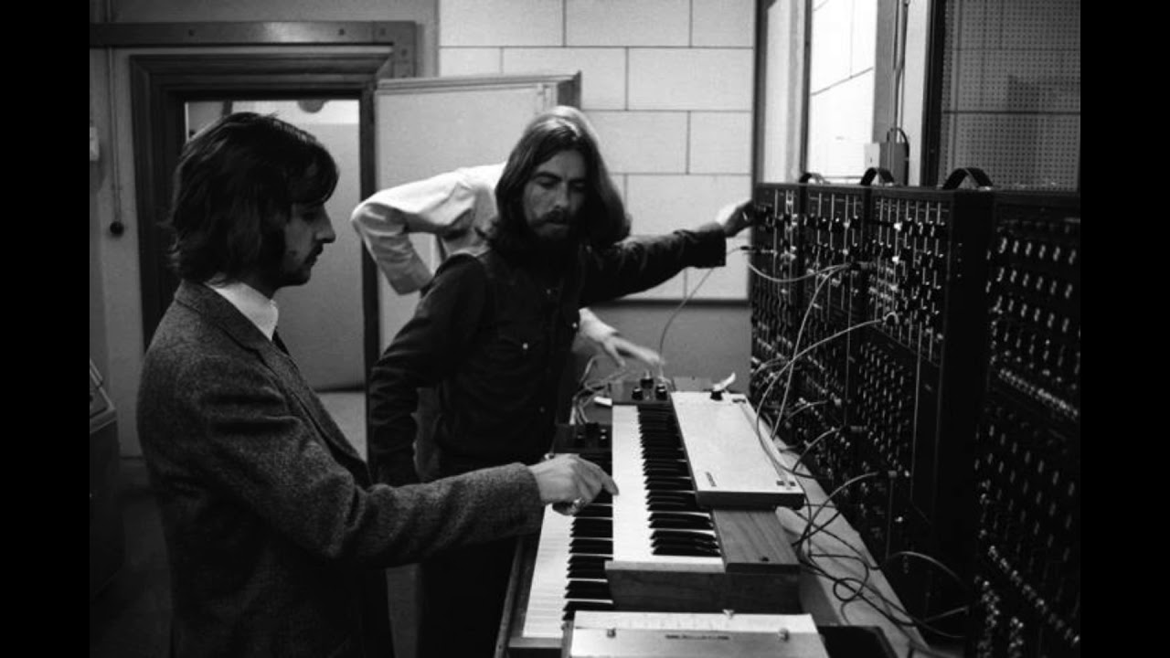 The Beatles - Here Comes The Sun (Isolated Strings and Moog) - YouTube