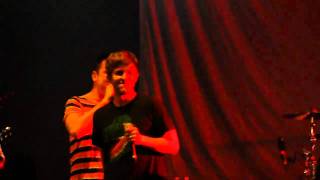 Two Tongues "Crawl" live at the Avalon