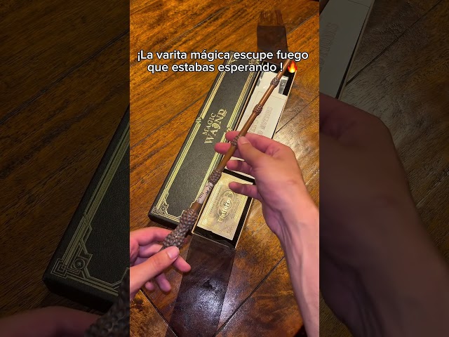 Vídeo relacionado con RVYEIOP Varita Mágica Extensible Dorada y Plateada 1.1 Metros - Varita Telescópica Retráctil Profesional para Magia, Espectáculos y Trucos de Ilusionismo