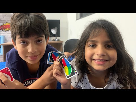 @TRIODAALEGRIA  JOGAMOS JOGO DE CARTAS UNO EM FAMÍLIA PELA PRIMEIRA VEZ