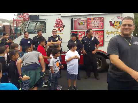 Luis Soft Ice Cream Truck in Union City, NJ In Chill With a Cop Day (9-2-2017)