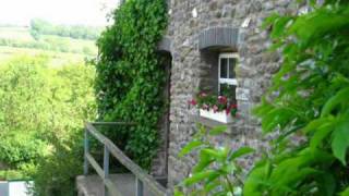 preview picture of video 'Y Stabl Self Catering Cottage Llanerchindda Farm Sleeps 6'