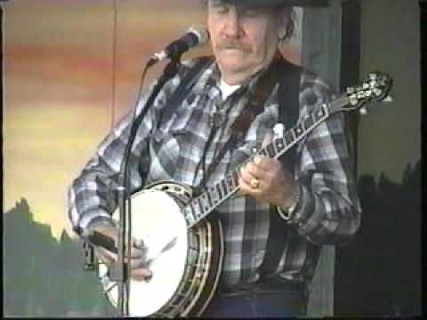 Raymond w Crowe Bros Summersville 2002