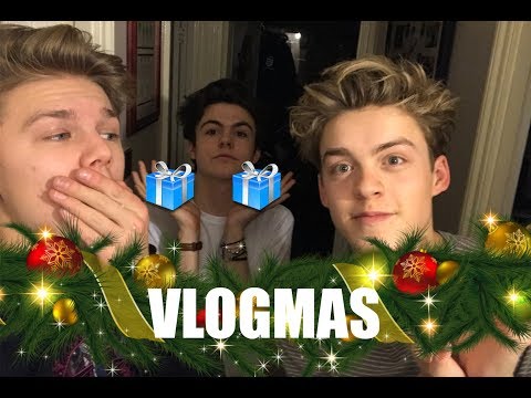 WE GOT EARLY CHRISTMAS PRESENTS?! | VLOGMAS #4