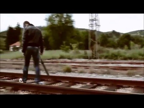 Ron Van Den Beuken vs Maarten De Jong - Lost (Radio Edit)