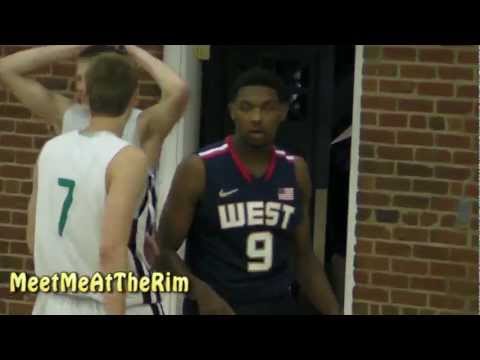 Sindarius Thornwell Goes To WORK Against Lithuania | Drops 38 Pts At NIKE Global Challenge