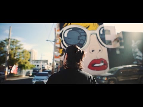 Jaime Barcelo - Un Poquito Más - Official Video