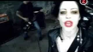 The Distillers - Drain the blood (with lyrics)