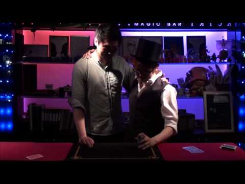 'MR. Pearl vs Bible' Close-up Show