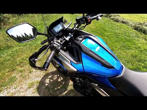 motorbiKing Austria - Das neue Schwarz ist Blau - HONDA NC750X (2021) - Motorrad Fahrvideo Details
