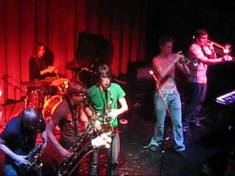 "Henry the VIII!"-Ziptacular