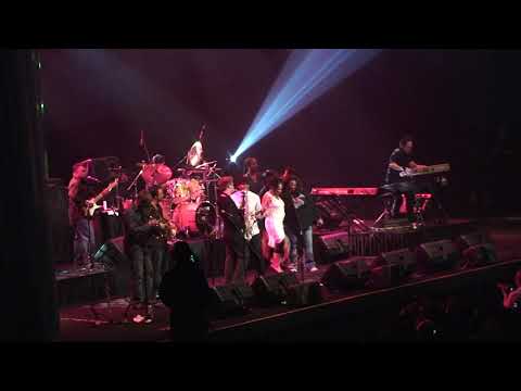 Incognito feat. Maysa Leak, Tony Momrelle, Imaani @ Java Jazz Fest 9 Mar 2008 pt 6