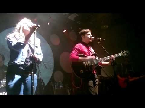 Colours of Bubbles feat. Milda Stasaitytė - Cut it out (2013-11-30@Loftas)