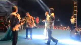 Download lagu LESTY ~ Bukan yg Pertama mp3