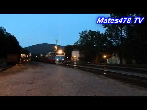 Odjezd Lokomotivy 954 ze stanice Jeseník jako Sv.