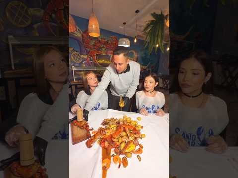 🦐🔥 A seafood experience you won't forget! 🌊✨