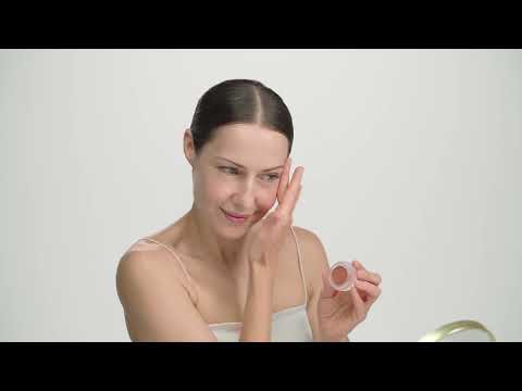 Beigic Flush Lip And Cheek Balm SPF 15 Balsam do ust i policzków (kolor 01 Tulle) 4 g - VIDEO