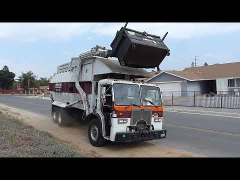 FF Gomez Front Loader on Residential Stabs