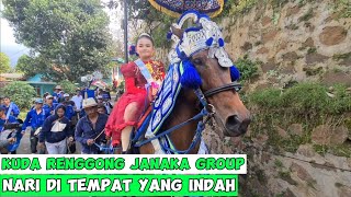 Download lagu Horse dance video - renggong horse janaka group mp3