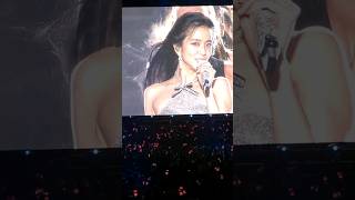 Download lagu Jisoo 'All Eyes On Me' & 'Flower' Live MetLife New Jersey mp3
