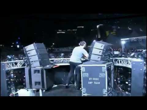 Tiesto vs Diplo - C'Mon (Official 3D)